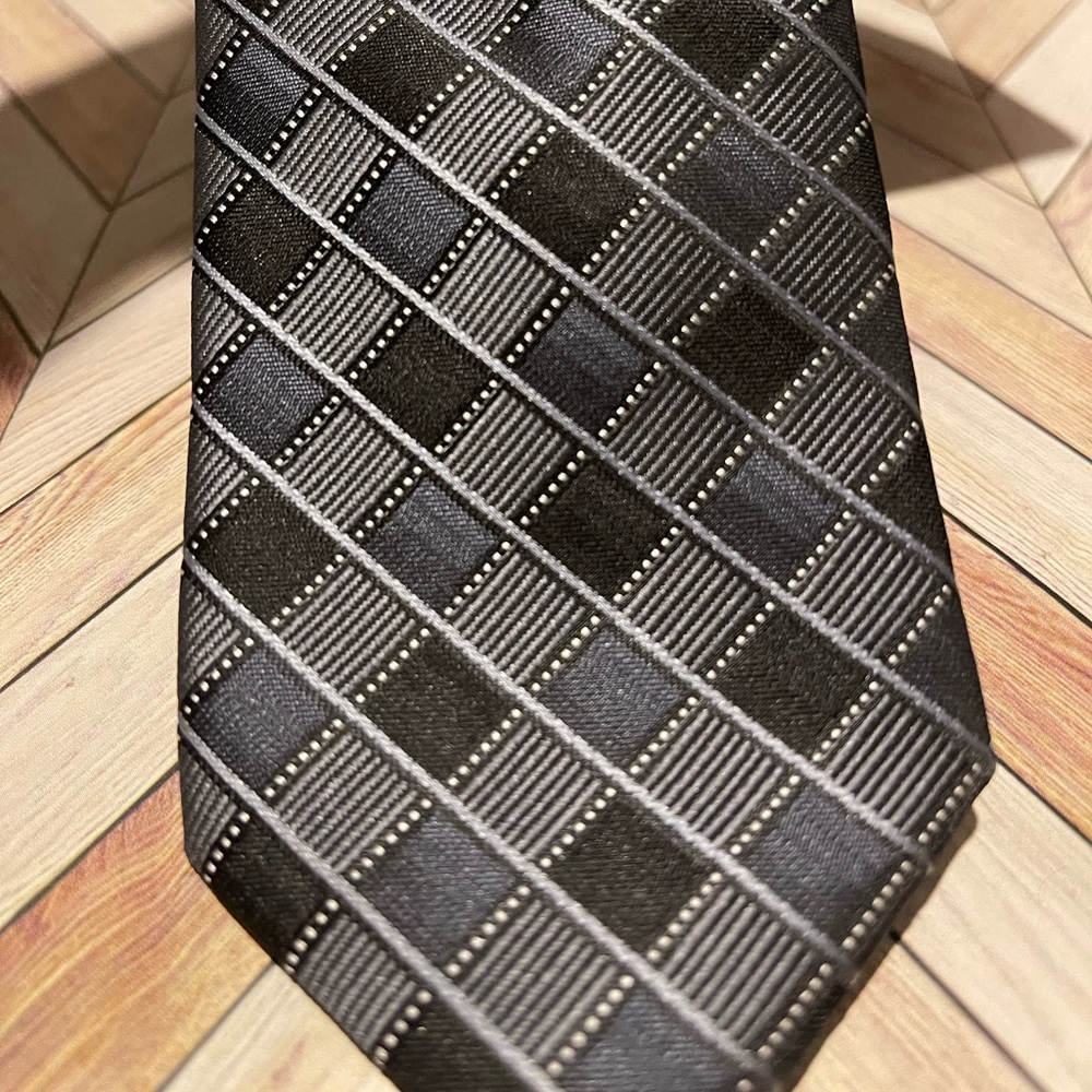 Tie - Picture 2 of 2